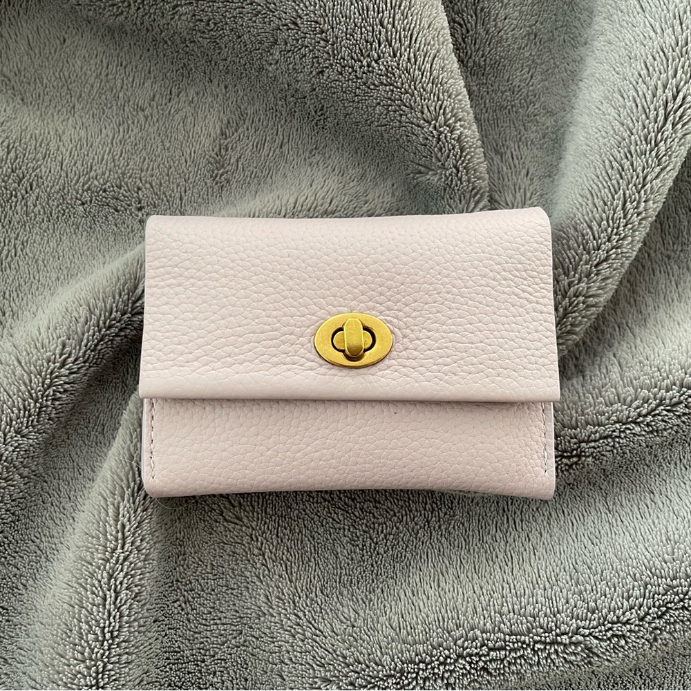 NWOT Mauve purple leather small wallet/cardholder